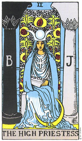 Nữ Đại Tư Tế (The High Priestess)
